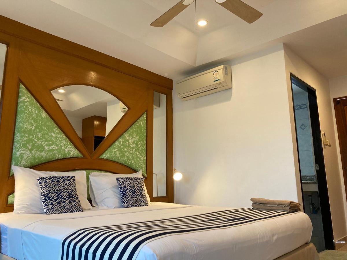 Waree'S Guesthouse Bãi biển Kata Ngoại thất bức ảnh
